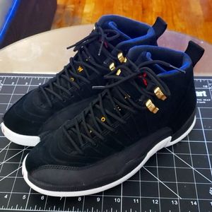Air Jordan 12 Reverse Taxi